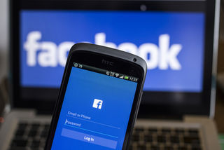 How to Add a Newsletter Sign Up Form to Facebook